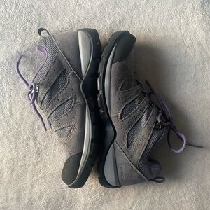 EUC Columbia Women's Gray and Lavender Athletic Shoes